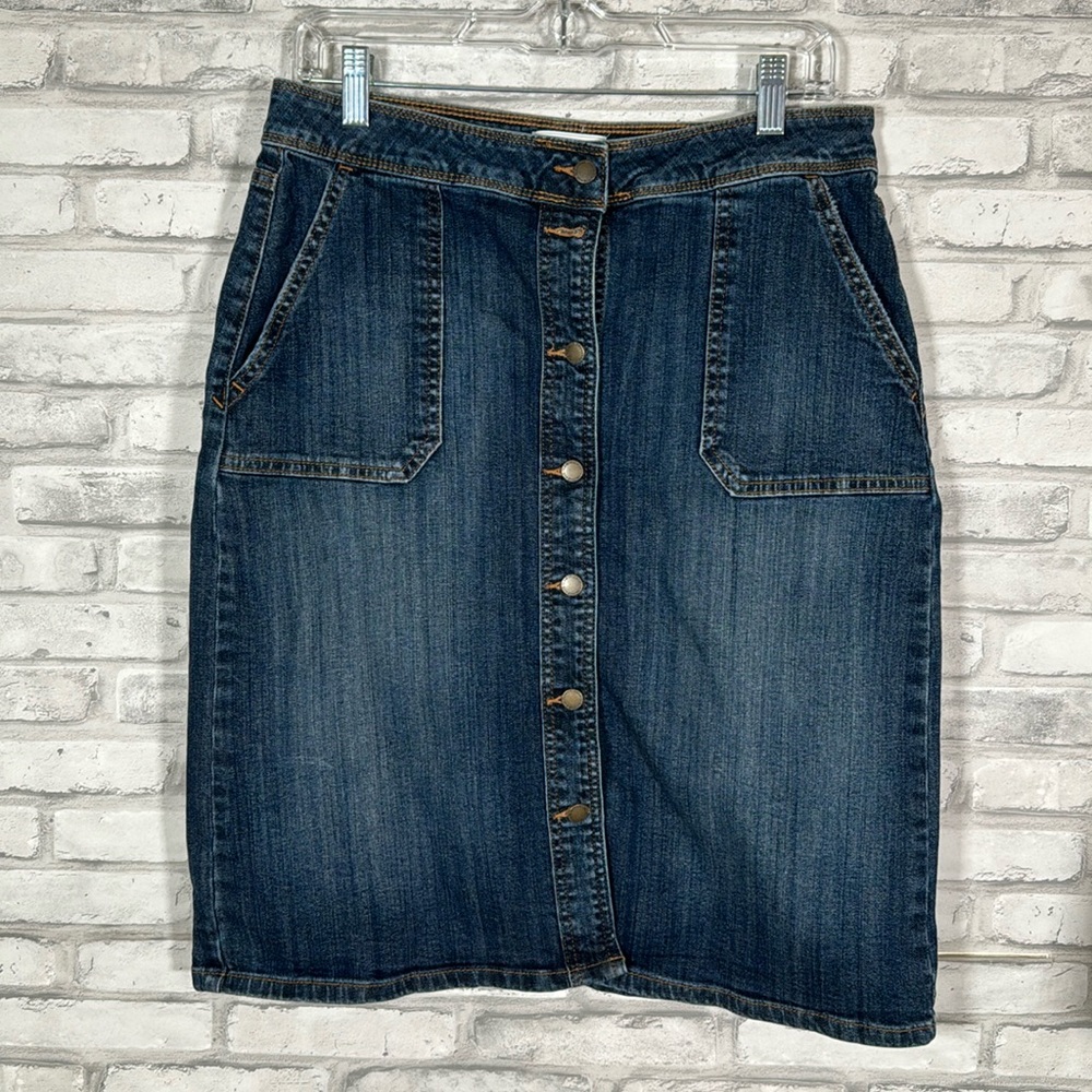 Liz Claiborne Dark Wash Jean Knee Skirt